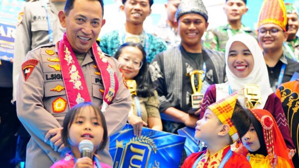 Dari Dongeng hingga Cita-Cita, Kapolri Beri Ruang Anak untuk Berkarya