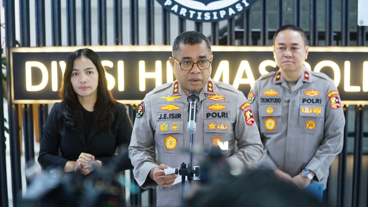Polri Optimalkan Pencarian KM Virgo, Kerahkan Kapal dan Helikopter serta Tim DVI
